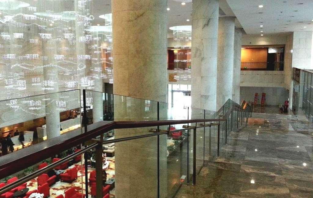 מלון Guangzhou Baiyun International Convention Center מראה פנימי תמונה