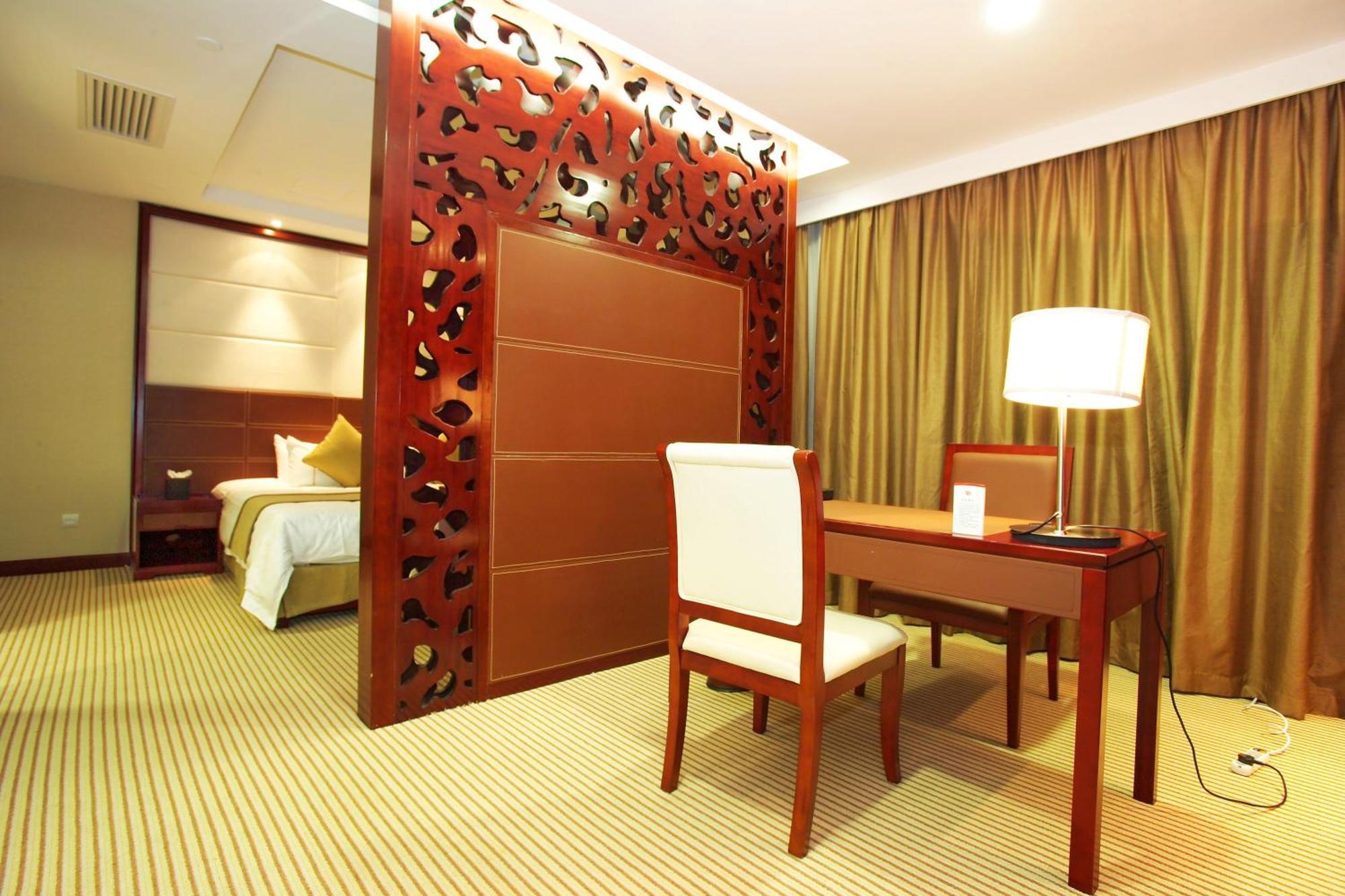 מלון Guangzhou Baiyun International Convention Center מראה חיצוני תמונה